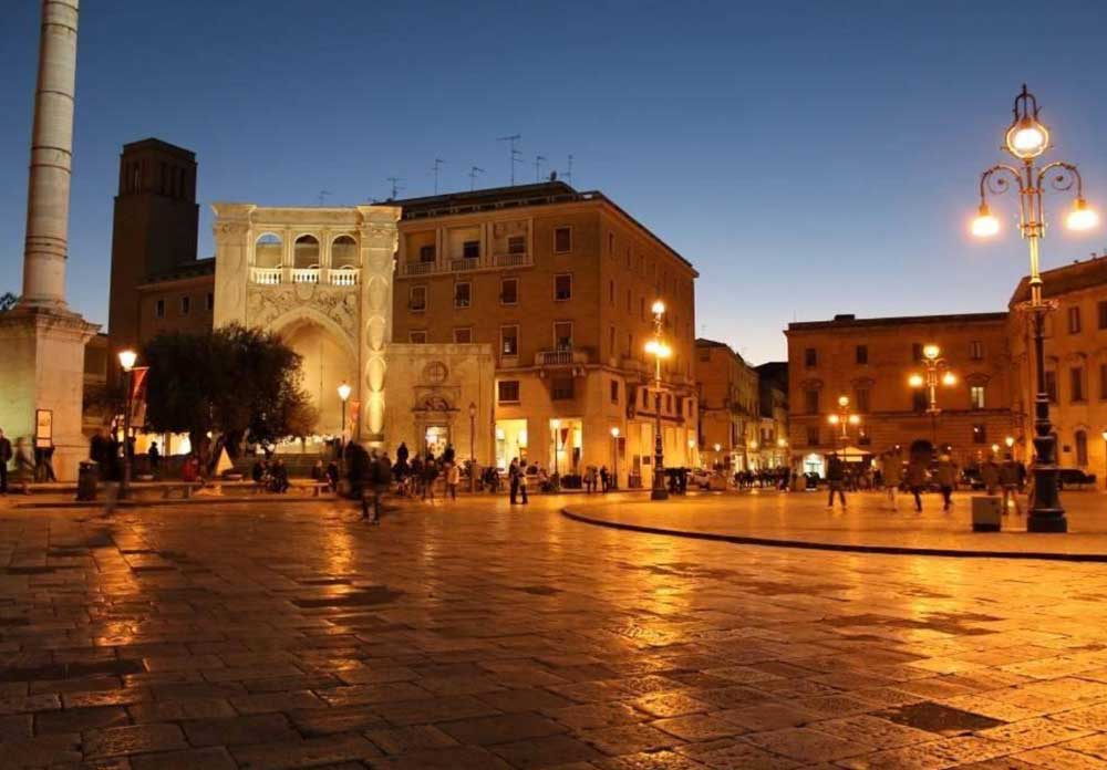 Lecce-by-Night-visitare-Lecce-di-notte